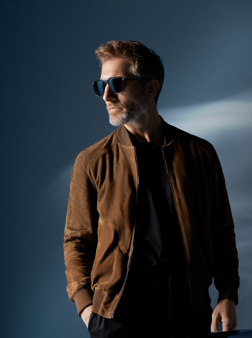 Shows Picture of teaser_grid-fashion_FW24_v3.png